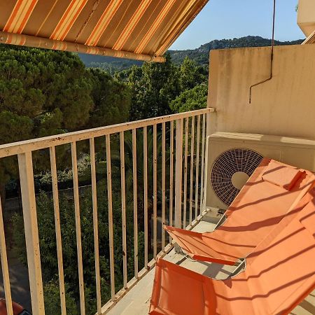 Superbe T2 Proche Des Plages Et Des Commerces Hyères Exteriör bild